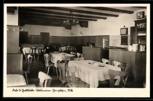 AK Gangkofen /Ndb., Cafe & Gaststätte Wildmaier, Innenansicht