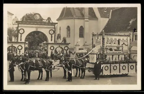 AK Altötting, Prozession mit Pferdegespann, Kirche