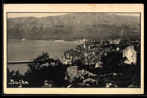 AK Baska, Blick auf Altstadt und Bucht