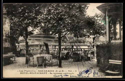 AK Bassamois /S.-et-M., Hotel-Restaurant, Sa terrasse ombragée