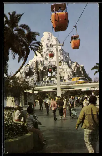AK Disneyland, Matterhorn Mountain in Tomorrowland