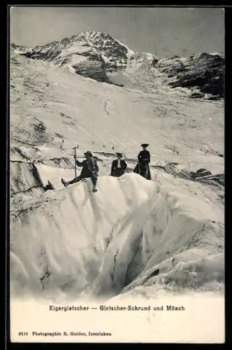 AK Eigergletscher, Bergsteiger am Gletscher-Schrund