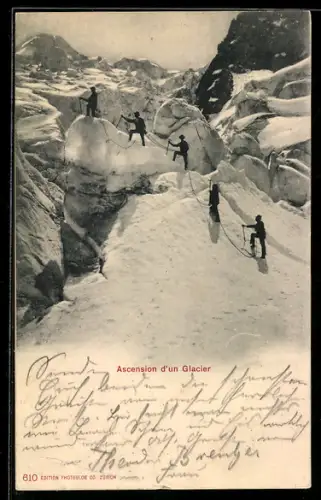AK Gletscher-Besteigung durch fünf Bergsteiger