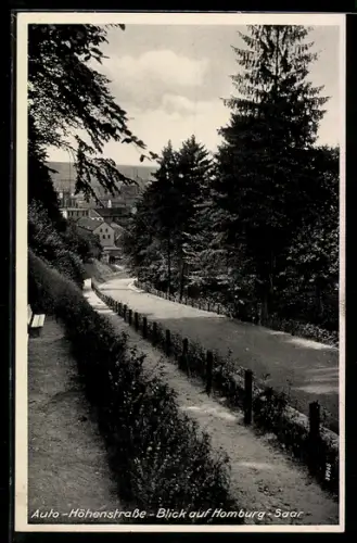 AK Homburg /Saar, Auto-Höhenstrasse mit Ortsblick