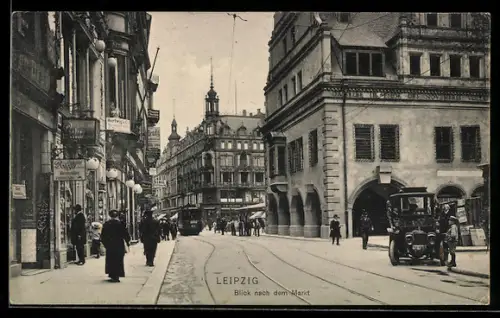 AK Leipzig, Strassenpartie am Markt mit Geschäften und Strassenbahn