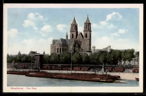 AK Magdeburg, Dom mit Frachtschiffen vom Wasser aus