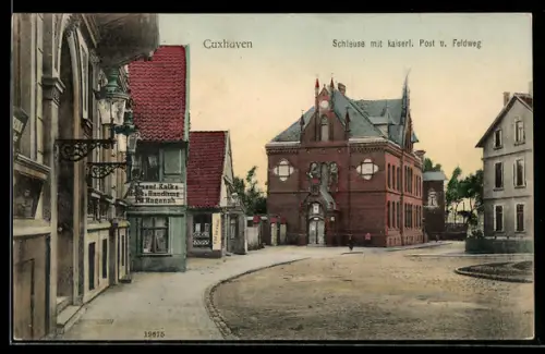 AK Cuxhaven, Strasse an der Schleuse mit kaiserl. Post und Feldweg