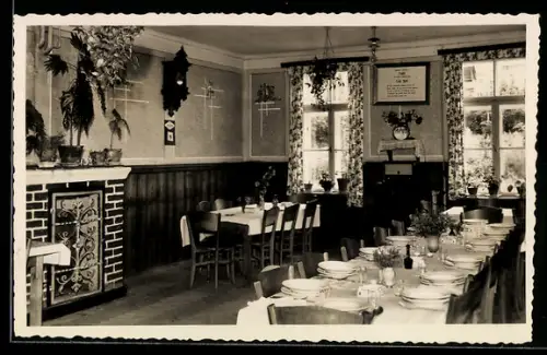 AK Axams bei Innsbruck, Gasthaus, Innenansicht