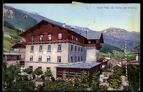 AK St. Anton am Arlberg, Blick auf das Hotel Post