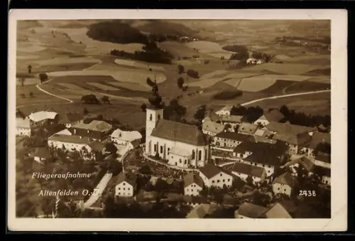 AK Altenfelden, Ortspanorama mit Kirche, Fliegeraufnahme