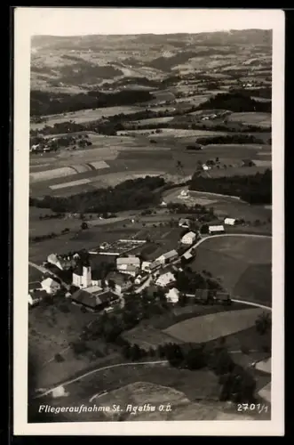 AK St. Agatha /O. D., Teilansicht mit Kirche