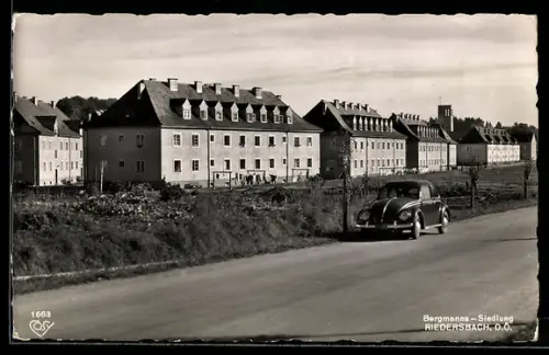 AK St. Pantaleon /O.-Oe., Bergmanns-Siedlung Riedersbach, VW Käfer