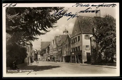 AK Weilheim, Strassenpartie mit Geschäften