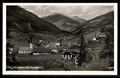 AK Ebene Reichenau i. Kärnten, Dorf mit Kirche und Bergpanorama