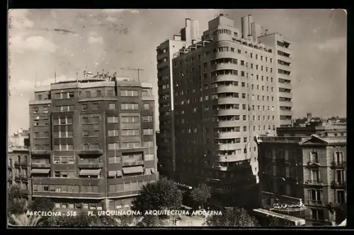 AK Barcelona, Pl. Urquinaona, Arquitectura Moderna