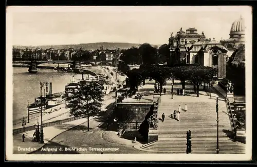 AK Dresden, Aufgang der Brühlschen Terrassentreppe