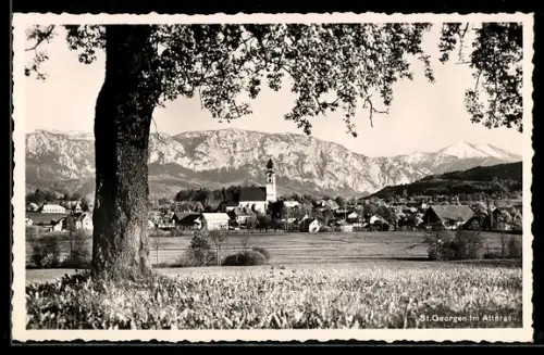AK St. Georgen im Attergau, Kirche und Gebirgspanorama