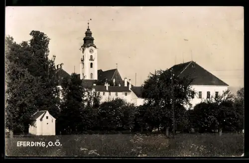 AK Eferding /O.-Ö., Ortspartie mit Kirche