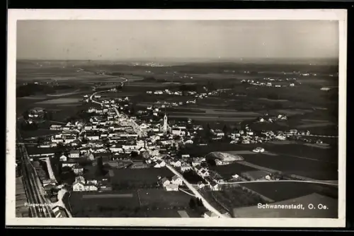 AK Schwanenstadt /O. Ö., Gesamtansicht, Fliegeraufnahme