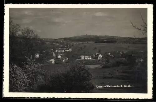 AK Unter-Weitersdorf /Ob. Öst., Gesamtansicht mit Umgebung aus der Vogelschau