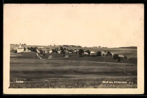 AK Pöndorf /Ob. Öst., Ortsansicht mit Feldern