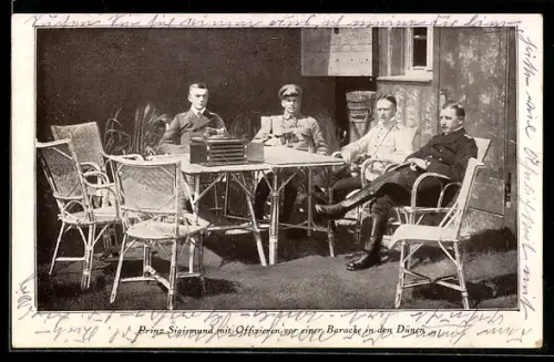 AK Prinz Sigismund von Preussen mit Offizieren und Grammophon vor einer Baracke in den Dünen