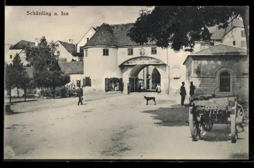 AK Schärding a. Inn, Stadttor mit Durchfahrt