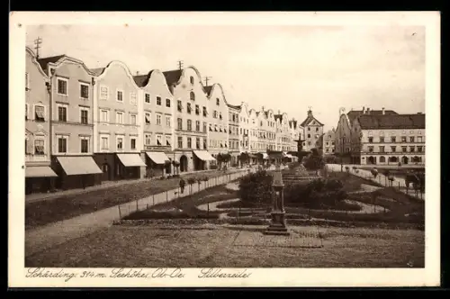 AK Schärding, Marktplatz mit barocken Giebelhäusern und Brunnen, Silberzeile