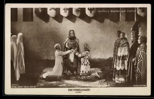 AK Film Die Nibelungen, Verlobung Giselher und Dietlind