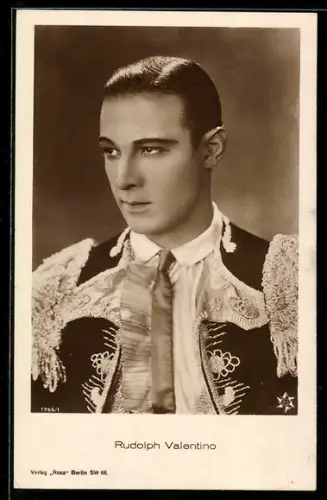 AK Schauspieler Rudolph Valentino als Matador