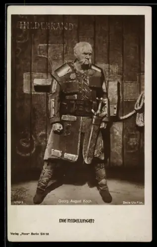 AK Szene aus Die Nibelungen, Hildebrand alias Georg August Koch