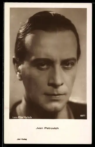 AK Schauspieler Ivan Petrovich mit ernstem Blick