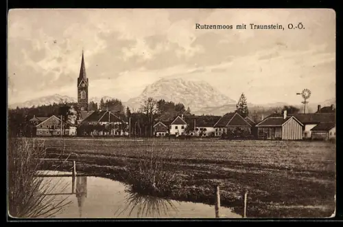 AK Regau /O.-Ö., Rutzenmoos mit Kirche und Traunstein