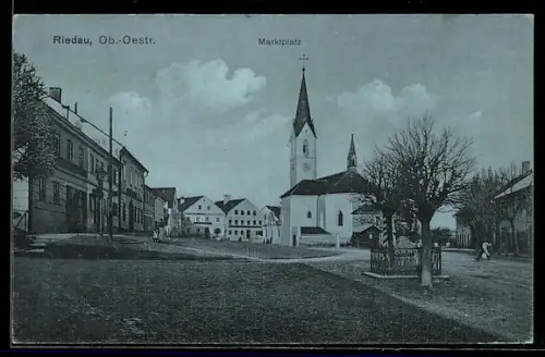 AK Riedau /Ob. Öst., Marktplatz