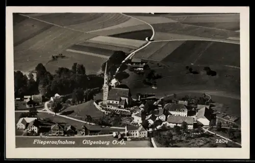 AK Gilgenberg /O.-Ö., Fliegeraufnahme mit Kirche und Ort