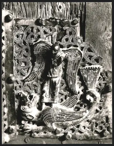 Fotografie Dr. Grebert, Ansicht Verona - Venetien / Italien, San Zeno, Portal, der heilige Michael mit dem Drachen