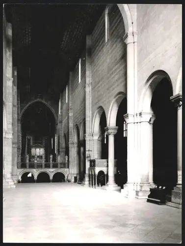 Fotografie Dr. Grebert, Ansicht Verona - Venetien / Italien, San Zeno, Inneres der Kirche, Blick zum Hochaltar