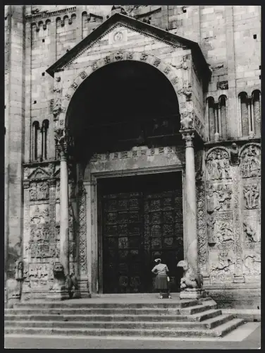Fotografie Dr. Grebert, Ansicht Verona - Venetien / Italien, San Zeno, Portalvorbau erbaut 1138