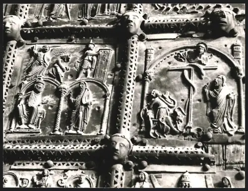 Fotografie Dr. Grebert, Ansicht Verona - Venetien / Italien, San ZenoPortal, Moses & Pharao, die letzte Plage Ägyptens