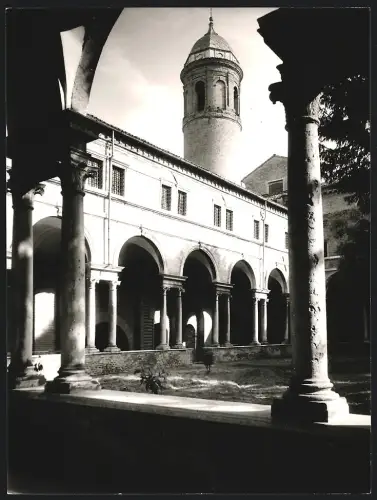 Fotografie Dr. Grebert, Ansicht Ravenna - Emilia-Romagna / Italien, San Vitale ehem. Benediktinerkloster