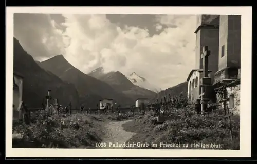 AK Heiligenblut, Pallavicini-Grab im Friedhof