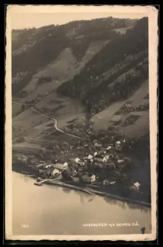AK Waldkirchen am Wesen, Wesenufer an der Donau, Teilansicht mit Kirche