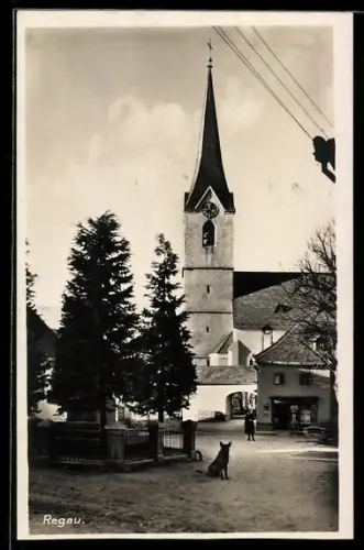 AK Regau, Ortspartie vor der Kirche