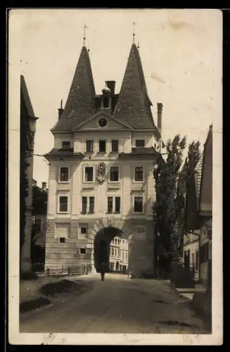 AK Schwanenstadt, Partie am Sparkasse-Gebäude