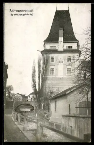 AK Schwanenstadt, Idyll am Sparkassengebäude