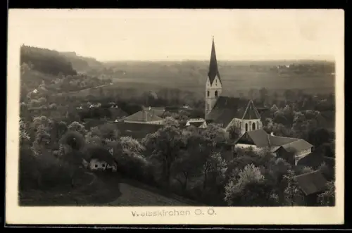 AK Weisskirchen /O.-Ö., Ortspartie mit Kirche