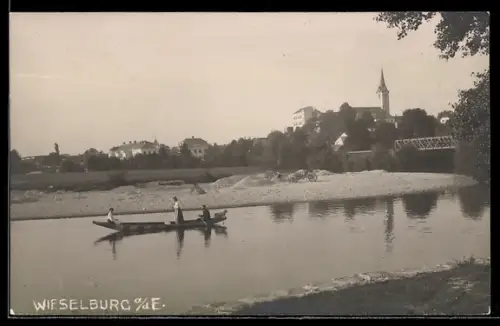 AK Wieselburg a. d. E., Uferpartie mit Kirche