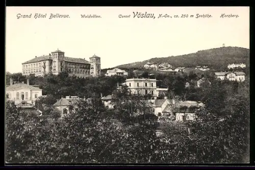AK Vöslau /N.-Oe., Grand Hotel Bellevue mit Harzberg
