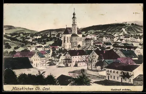 Künstler-AK Münzkirchen /Ob. Öst., Totalansicht mit Kirche