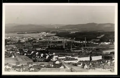 AK Ternitz, Industriepanorama mit Fabriken und Schornsteinen